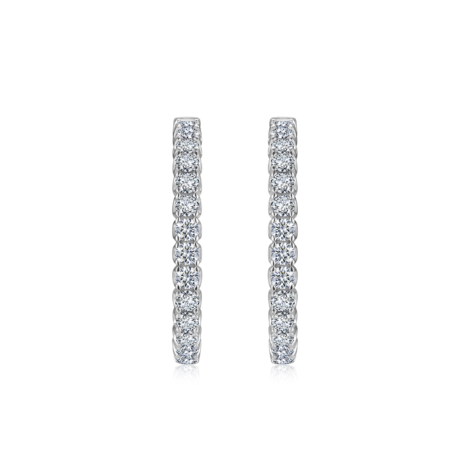 A Luxurious And Fashionable Ring Earring Set Featuring Top-quality Moissanite Stones, Made Of S925 Silver Electroplated With Platinum.