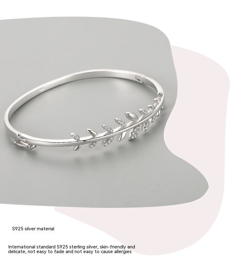 S925 Silver Leaf Oval Bracelet