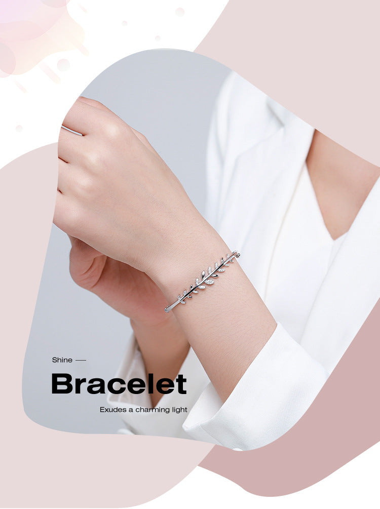 S925 Silver Leaf Oval Bracelet