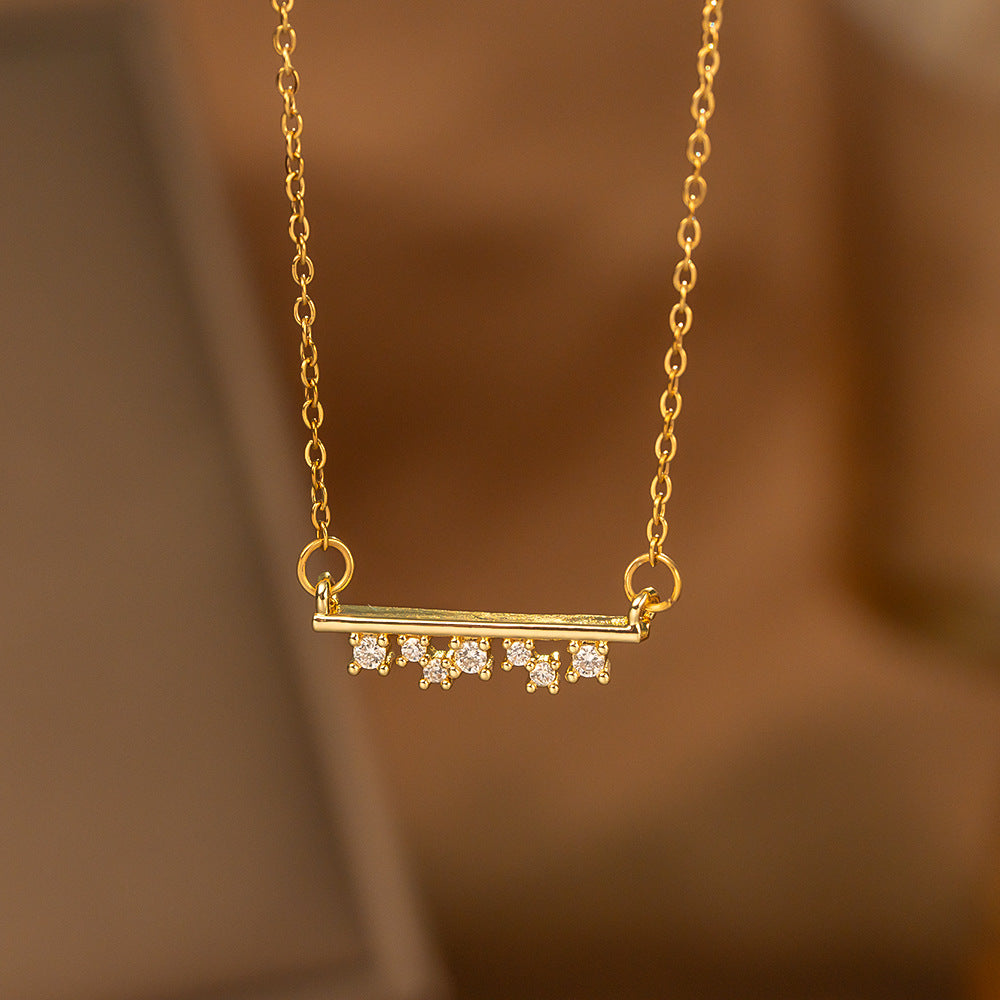 Fashionable Minimalist Necklace