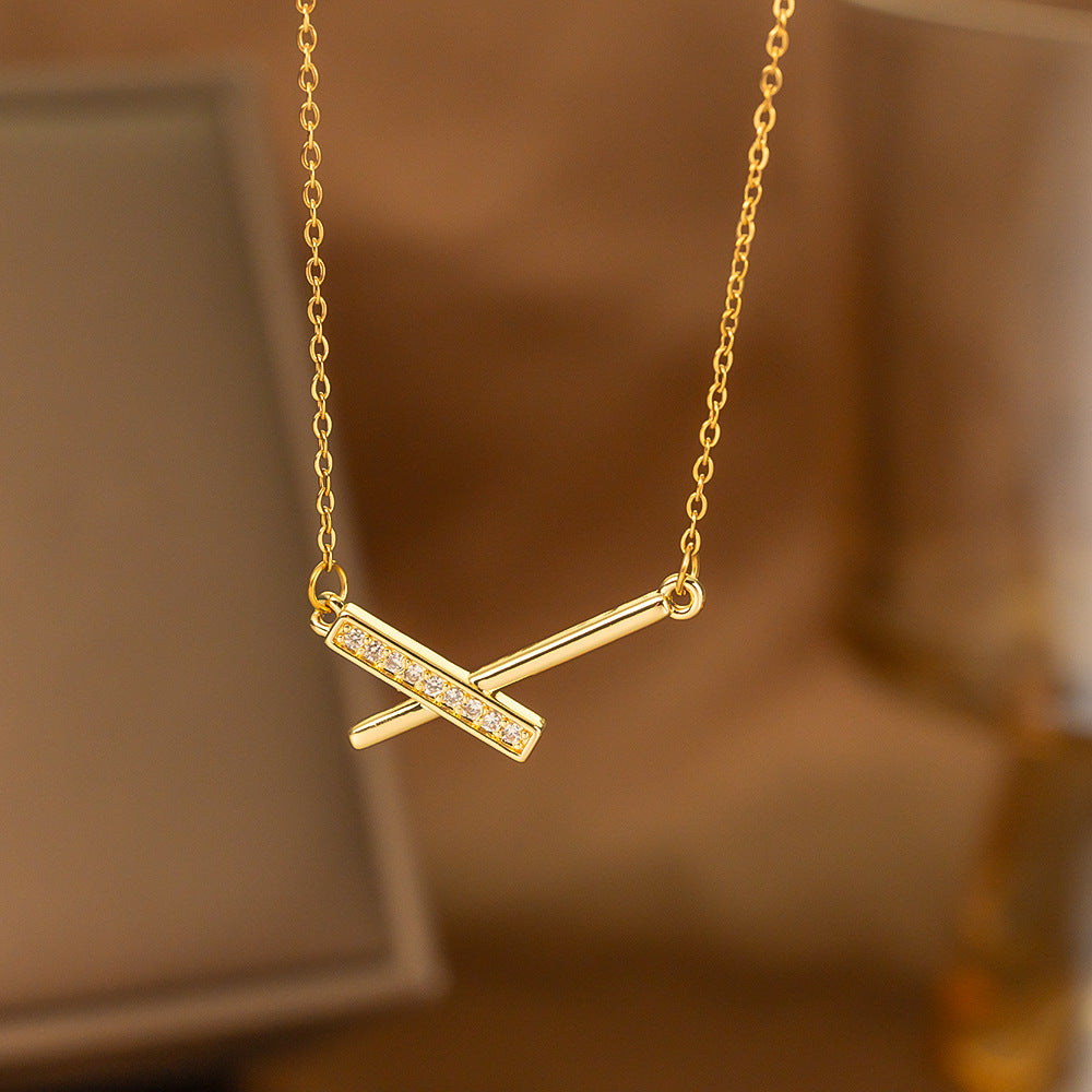 Fashionable Minimalist Necklace
