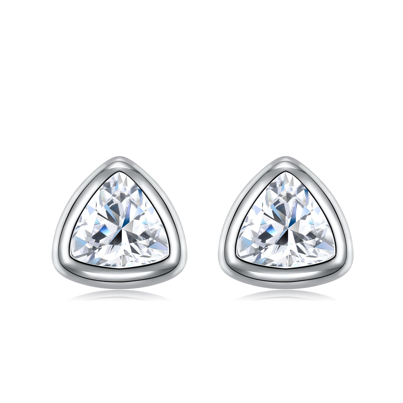 A Luxurious And Fashionable Minimalist Earring Set Featuring Top-quality Moissanite Stones, Made Of S925 Silver Electroplated With Platinum.