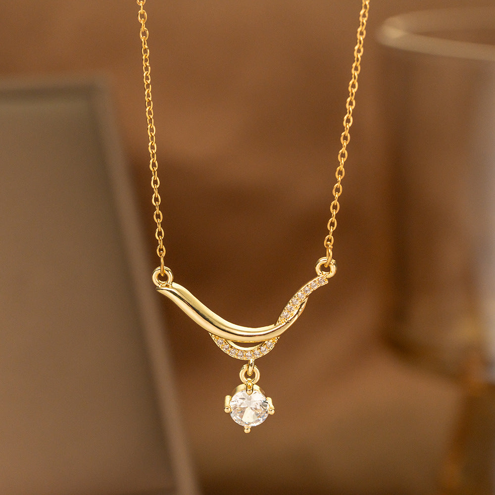 Fashionable Minimalist Necklace