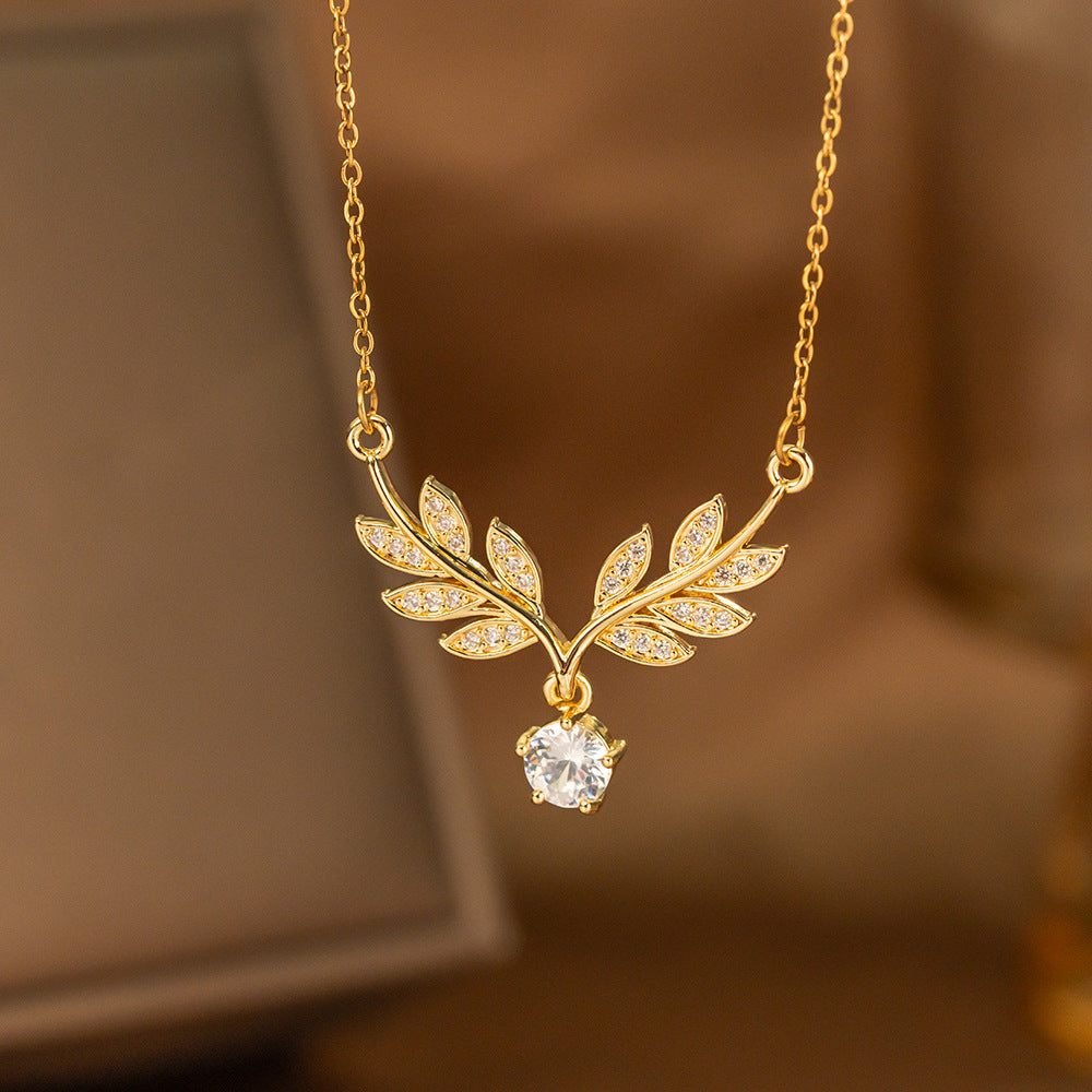 Fashionable Minimalist Necklace
