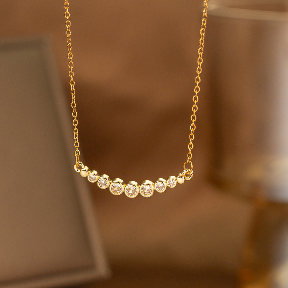 Fashionable Minimalist Necklace