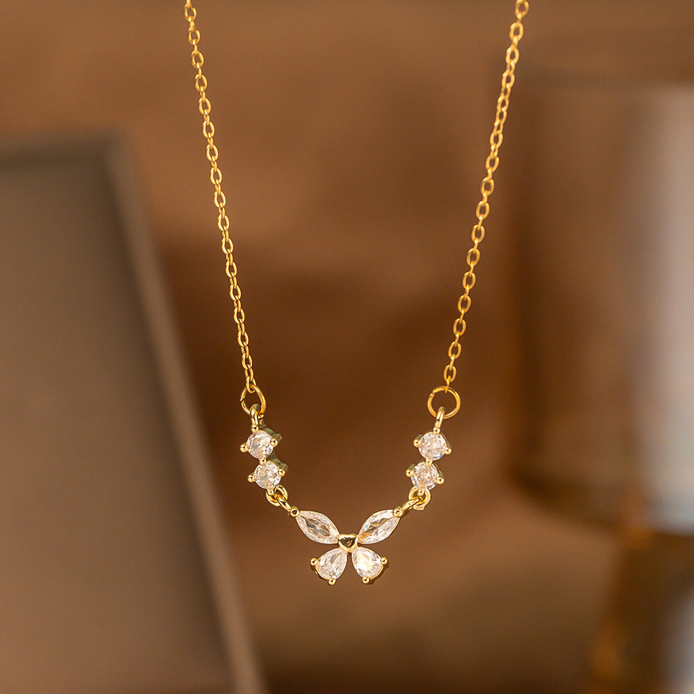 Fashionable Minimalist Necklace